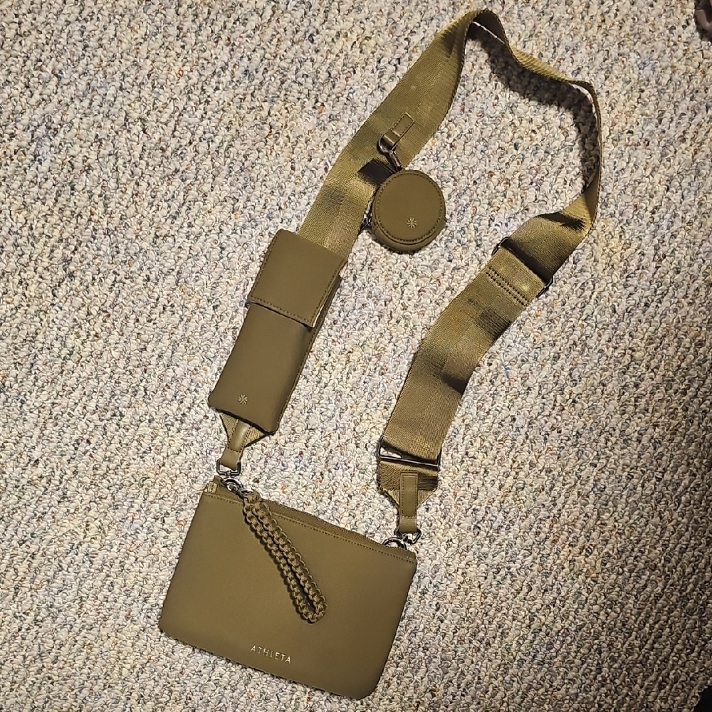 Athleta Olive Crossbody Bag with Strap